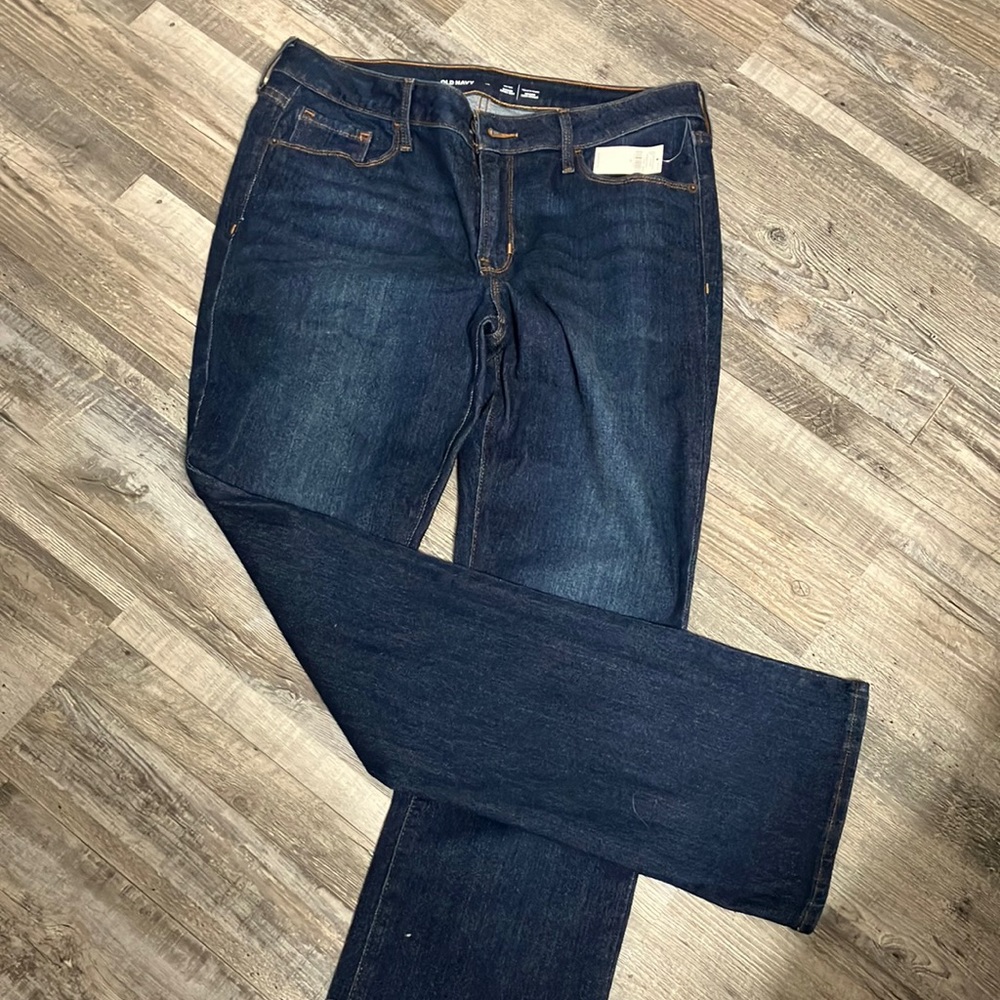 NEW Old Navy Mid-rise Kicker Bootcut Jeans